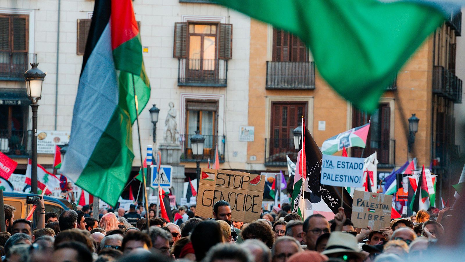 Telediario - 8 horas - 03/10/25 - Lengua de signos - Telediario en lengua de signos | Ver