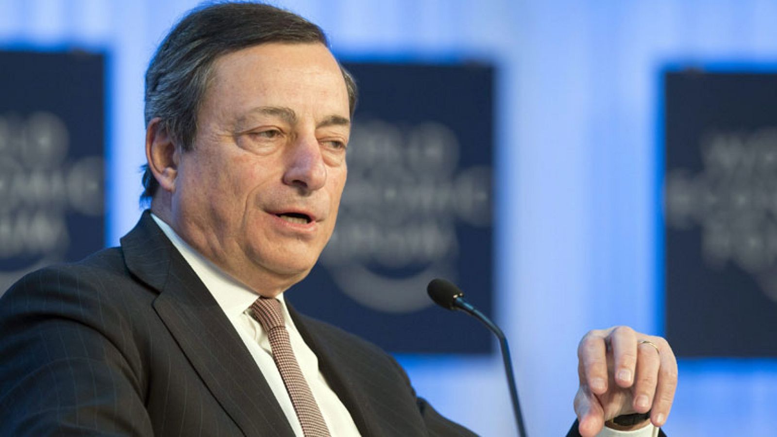 Mario Draghi pide que empresas y particulares accedan a los créditos con las mismas condiciones | Ver
