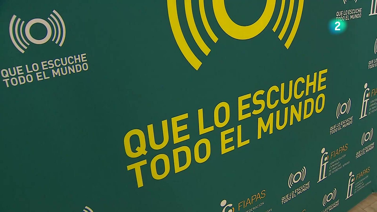 "Que lo escuche todo el mundo" - En lengua de signos | Ver