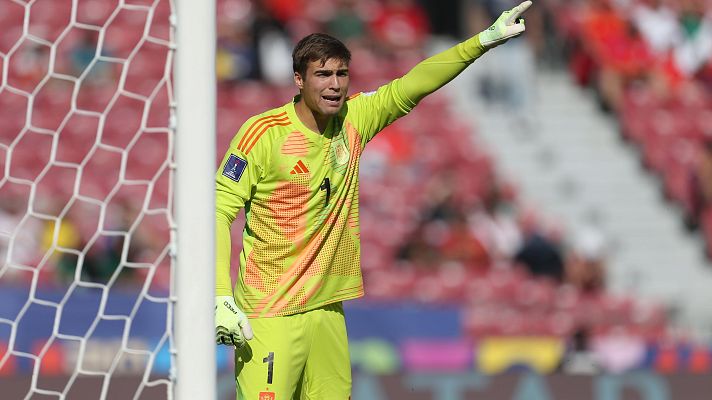 Fútbol - Las tres paradas de Fran González que salvaron a España ante Brasil