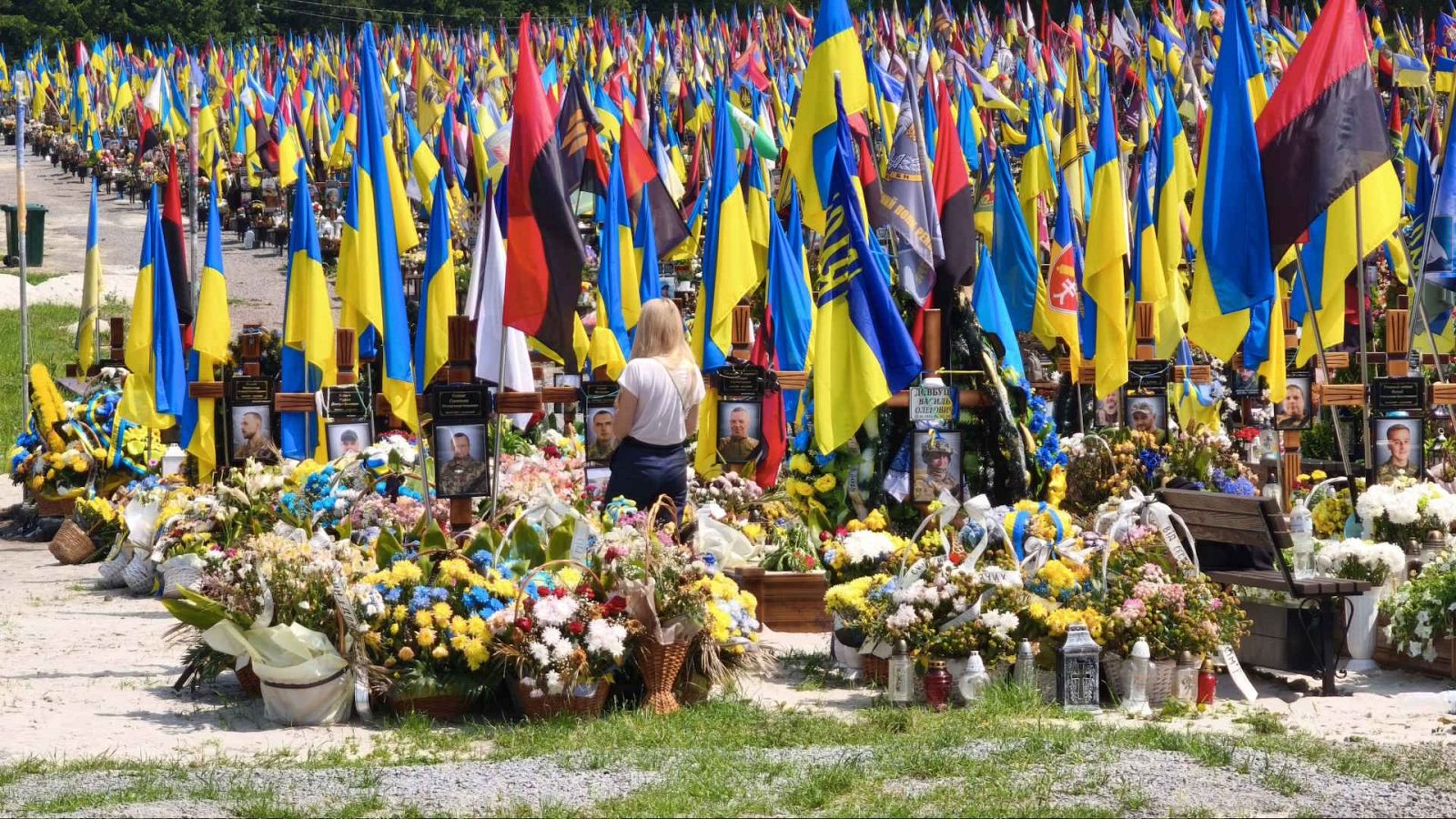 Pueblo de Dios - Ucrania, al oeste del horror - Pueblo de Dios | Ver