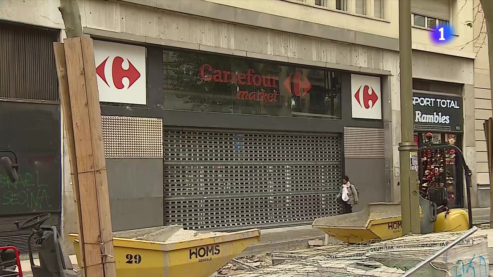 Aldarulls i càrregues policials a Barcelona