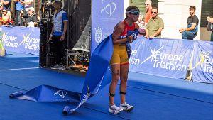 Ana Carballo gana en Ceuta en la Copa de Europa de triatln