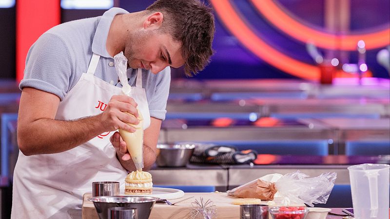 Eva Micaela de MasterChef es la profesora de Juanjo Bona | Ver