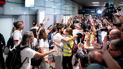 Vuelven los españoles que viajaban a bordo de la Flotilla