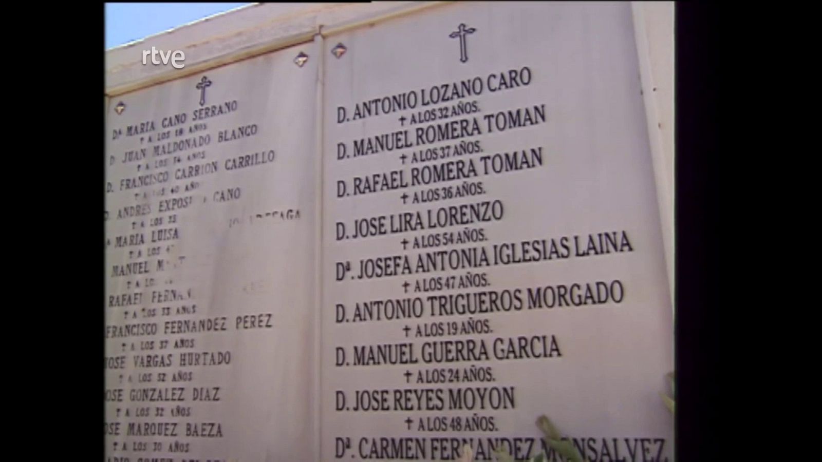 Extracto de Informe Semanal - Fosa en Lora del Río (Sevilla) | Ver ahora