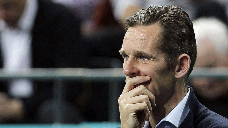 La Casa del Rey excluye a Urdangarin de su web - Informativo 24h | Ver