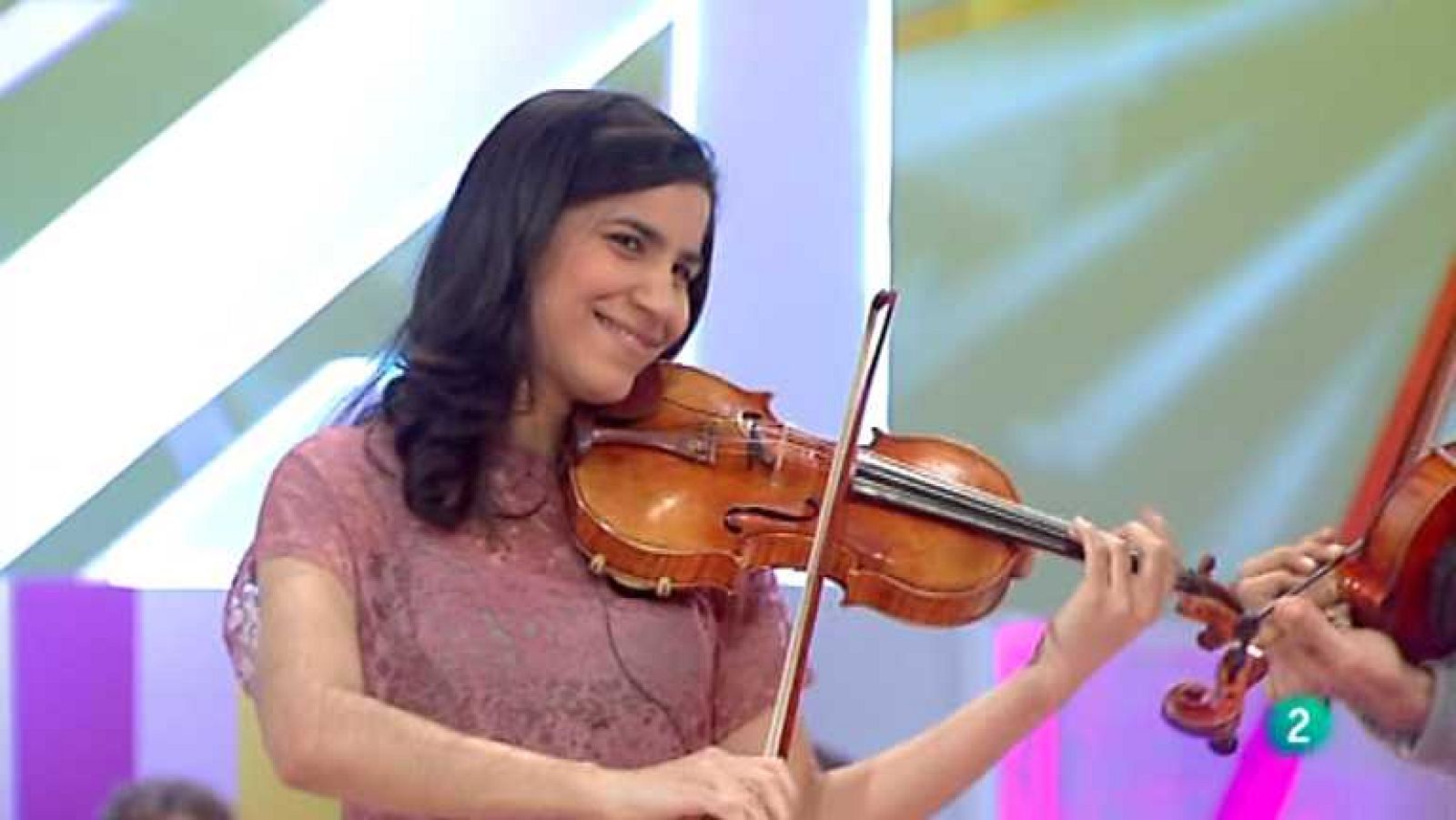 Pizzicato - Ana Mª Valderrama - ver ahora