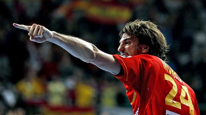 Telediario 1 - España vela armas para la final