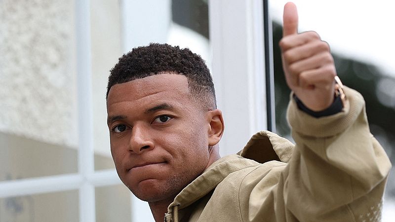 Mbappe no salta al primer entrenamiento con la selección francesa y en el Real Madrid saltan las alarmas