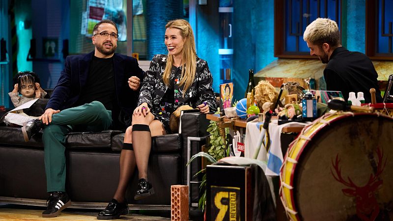 La Revuelta | Eva Soriano, Aníbal Gómez y un programa "para imbéciles" - La Revuelta | Ver