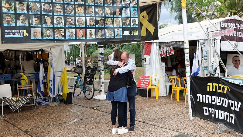 Palestinos e israelíes celebran el acuerdo con esperenza y cautela - Telediario 1 | Ver