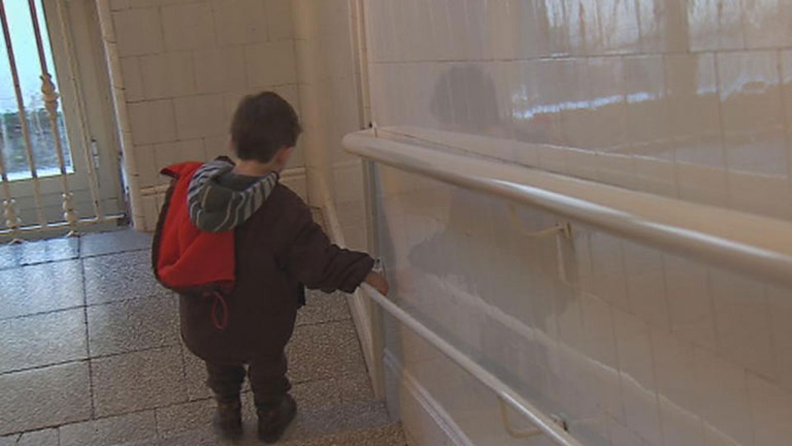 En España, 35.000 niños viven tutelados por el Estado