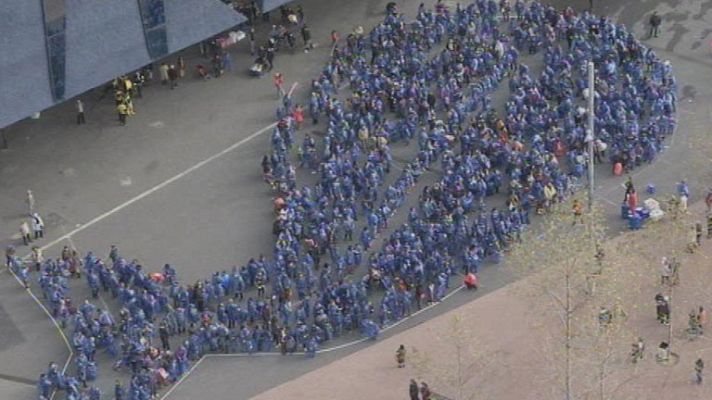 Telediario 1 - Aniversario de una ballena varada