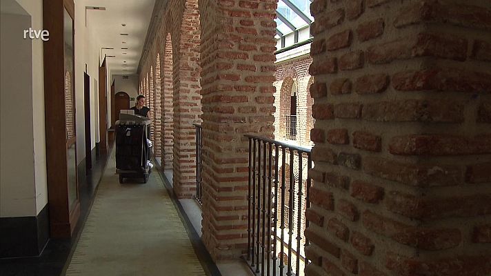 Aquí hay trabajo - Trabajar en un palacio