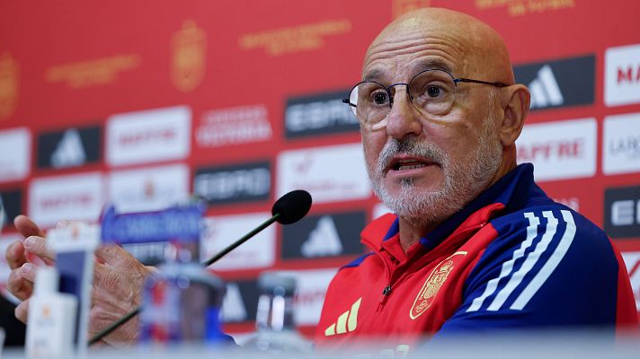 Fútbol - Rueda de prensa de Luis de la Fuente