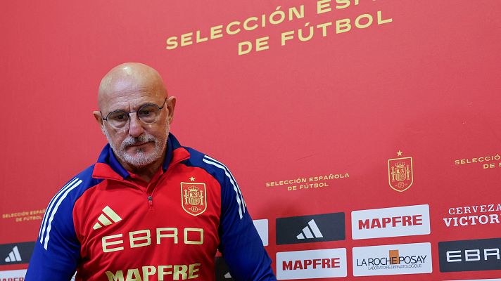 Fútbol - Luis de la Fuente: "No hay conflicto ni con Flick ni con el Barcelona"