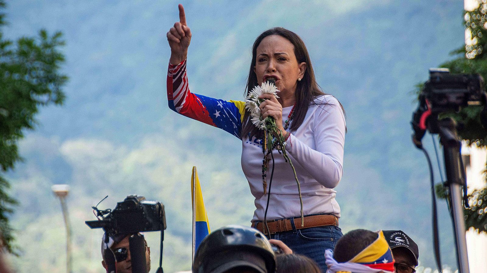 El Gobierno recuerda que trabajó "intensamente" para liberar a Corina Machado | Ver