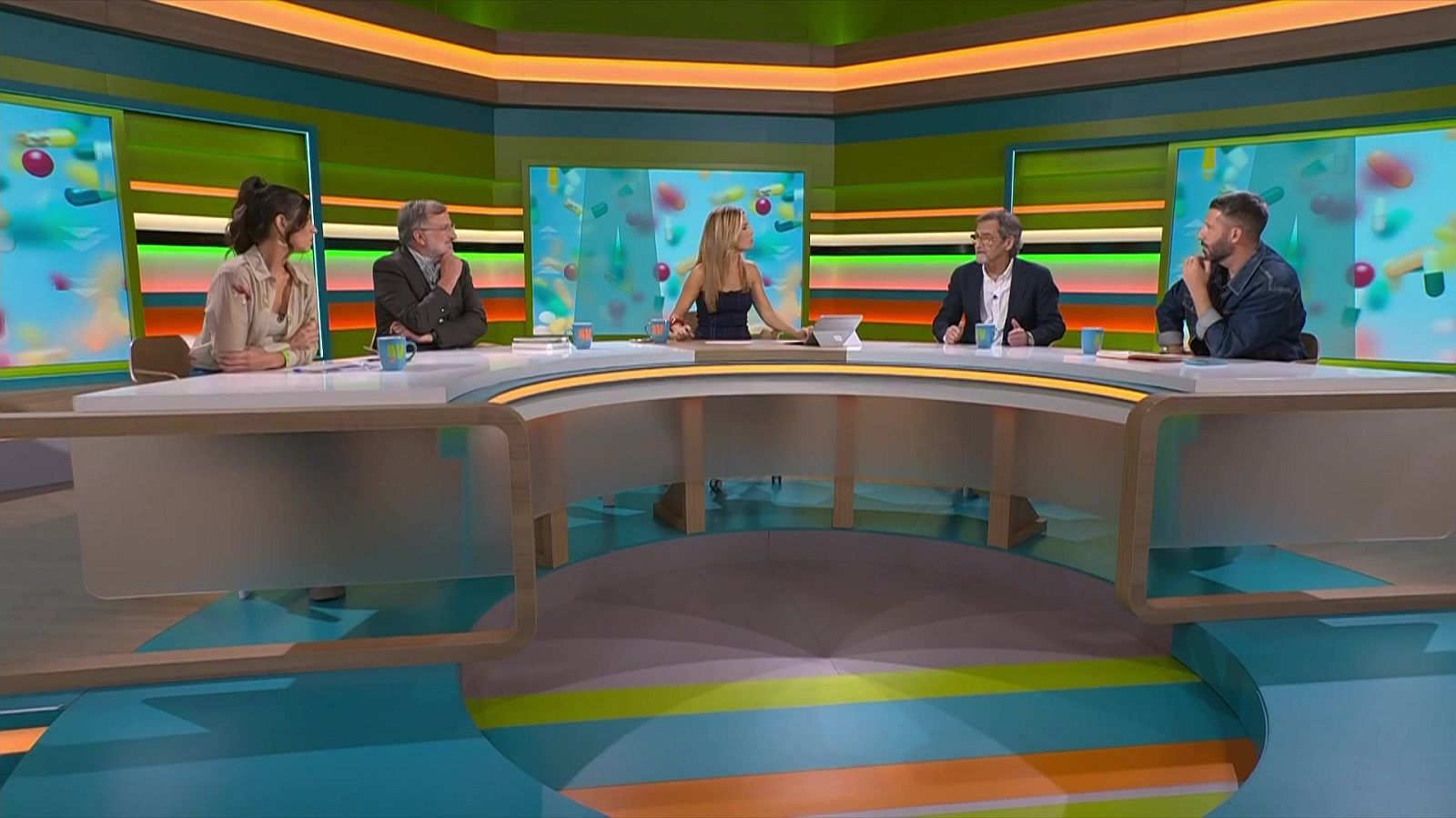 Salut mental, armes i aparcar a l'aeroport - L'Altaveu - L'altaveu | Veure