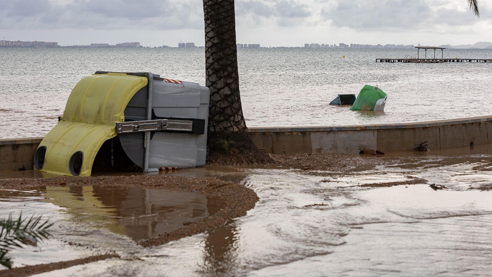 Telediario 2 en cuatro minutos  11/10/25 - RTVE.es | Ver