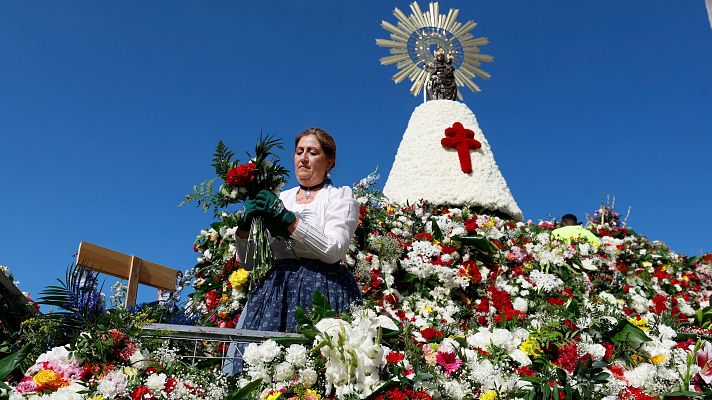 Telediario Fin de Semana - Zaragoza vive su día grande: "Cada año nos juntamos más gente"