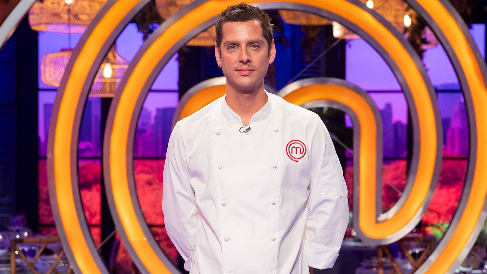 La reacción de Eduardo Casanova al comer caracoles | Ver