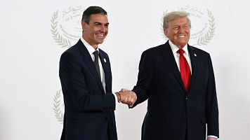 Trump interpela a Snchez por el gasto en defensa durante la Cumbre por la Paz: "Estis trabajando con el tema del PIB?"