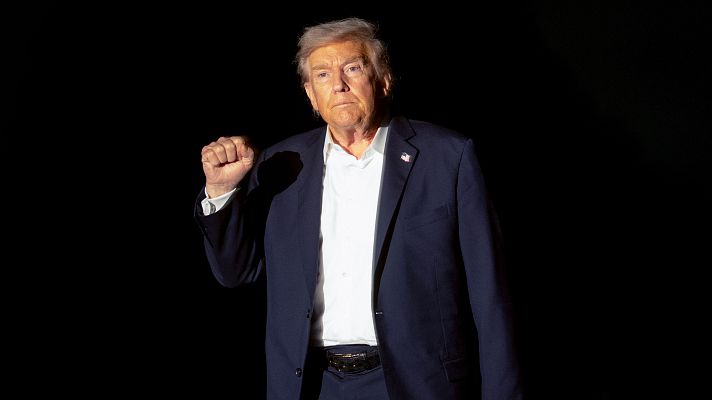 Telediario 1 - Donald Trump, centro de atención durante la firma del acuerdo de alto el fuego en Gaza