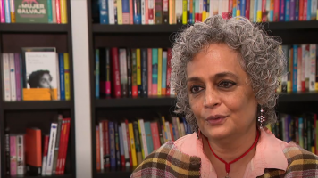 La escritora india Arundhati Roy regresa con 'Mi refugio y mi tormenta', libro sobre la relacin con su madre