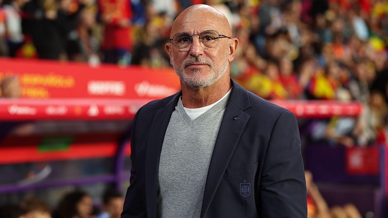 De la Fuente, "feliz" por golear a Bulgaria pero avisa: "Hay que hacer los deberes ante Georgia" - Fútbol | Ver