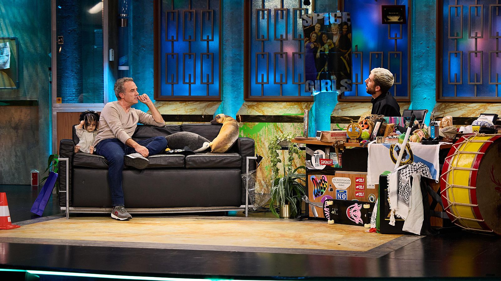 La Revuelta - Daniel Guzmán en Lengua de signos (14/10/2025) | Ver programa - La Revuelta en lengua de signos | Ver