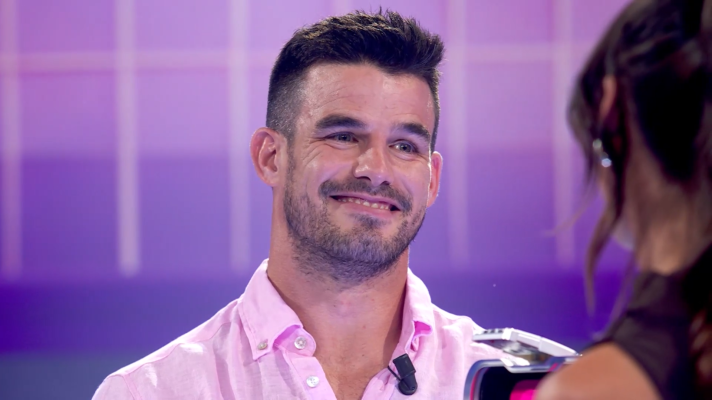 Algo que declarar - César y su agenda repleta de mujeres