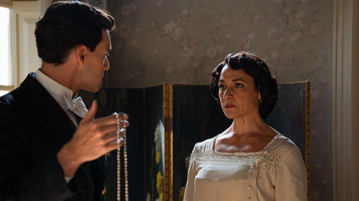 La promesa - La Promesa: Curro, dispuesto a ir a la cárcel por Ángela