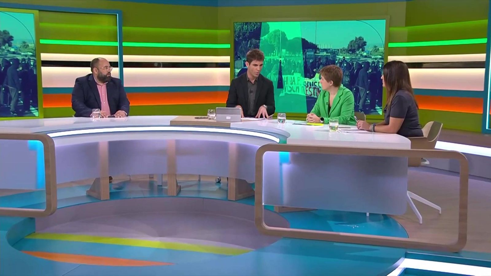 Vaga, sessió de control i autònoms - L'Altaveu al pati - L'altaveu al pati | Veure