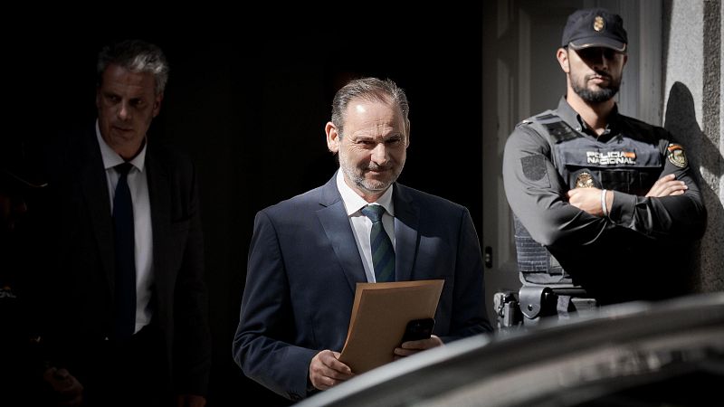 El juez del Supremo mantiene en libertad a Ábalos sin fianza | Ver