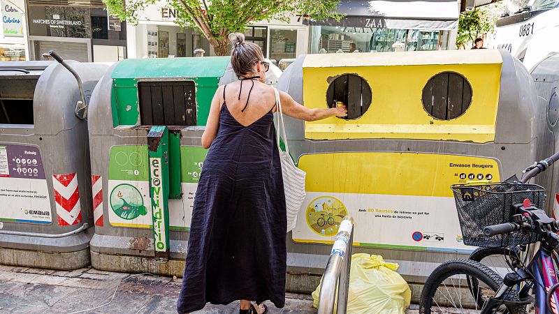 La tasa de basuras aumenta un 30% tras la subida de precios por el IPC | Ver