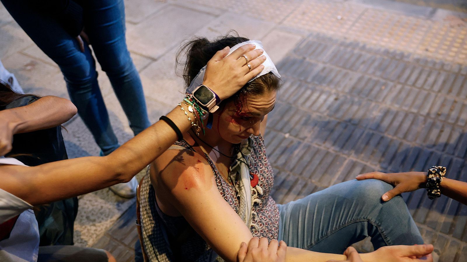 En llibertat els cinc detinguts en les protestes contra Israel al Roig Arena | Ver