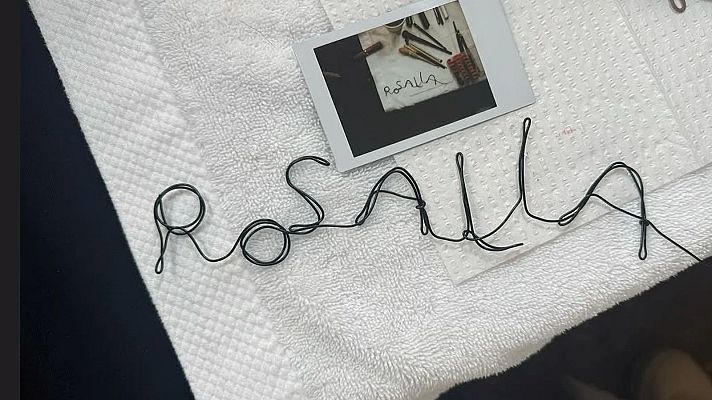 Telediario 1 - Rosalía está dejando pistas en Internet sobre su próximo disco