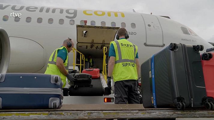 Aquí hay trabajo - A pie de pista