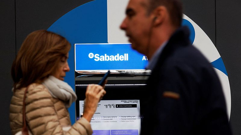 Errores y aciertos en la opa fallida del BBVA al Sabadell | Ver