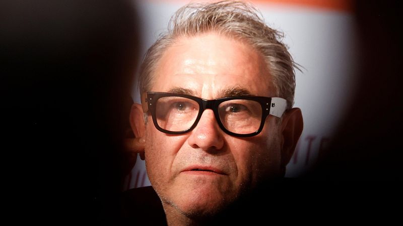 Sergi López comparte su pasión por el cine y el escenario - Telediario 2 | Ver