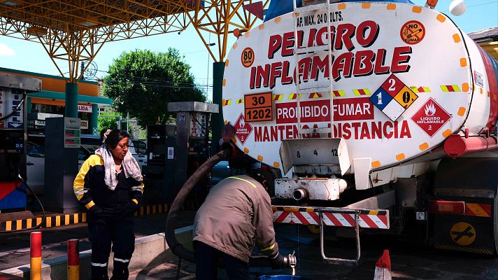 Telediario 2 - La falta de combustible sacude Bolivia a dos días de las elecciones