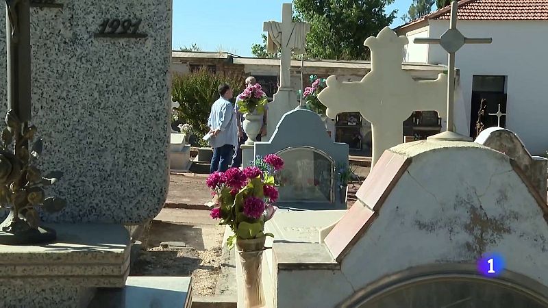 Exhumacin en cementerio de Minas de Riotinto (Huelva) | Ver ahora