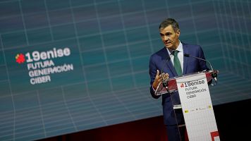 Snchez acusa a la derecha tradicional de convertirse en "satlite" de la ultraderecha: "Espaa no es una excepcin"