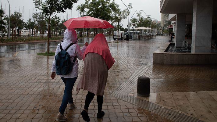 Telediario Matinal - Un frente atlántico dejará lluvias y tormentas en el noroeste este lunes