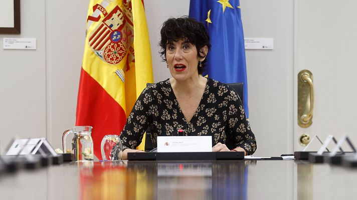 Telediario 1 - El Gobierno plantea ahora congelar las cuotas más bajas de autónomos