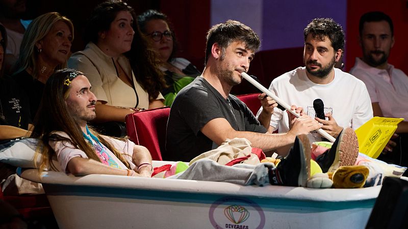 La Revuelta | La flauta recogedor