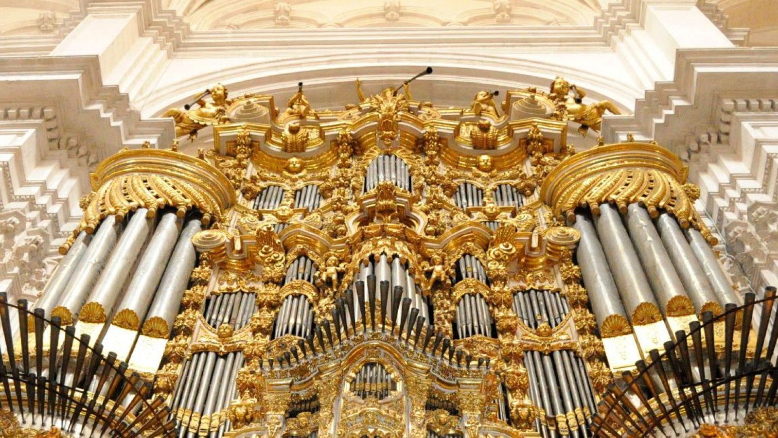 Juan Alfonso García, compositor y organista en Granada | Ver