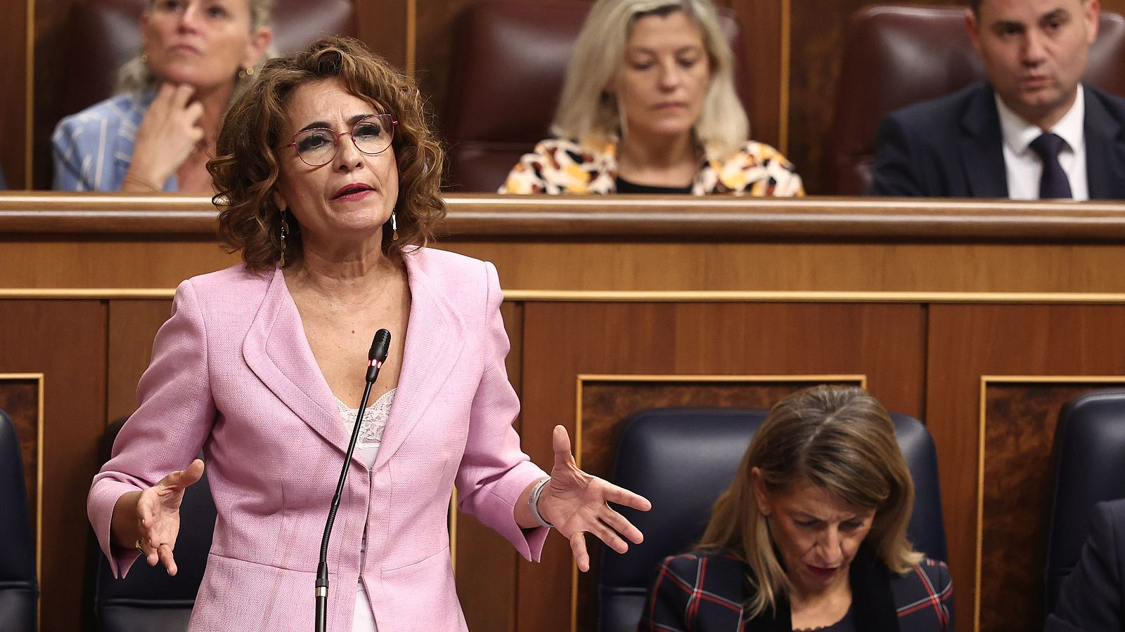 Montero acusa a Junta de "mentir" sobre desaparición de pruebas en la crisis de los cribados de cáncer de mama - Informativo 24h | Ver