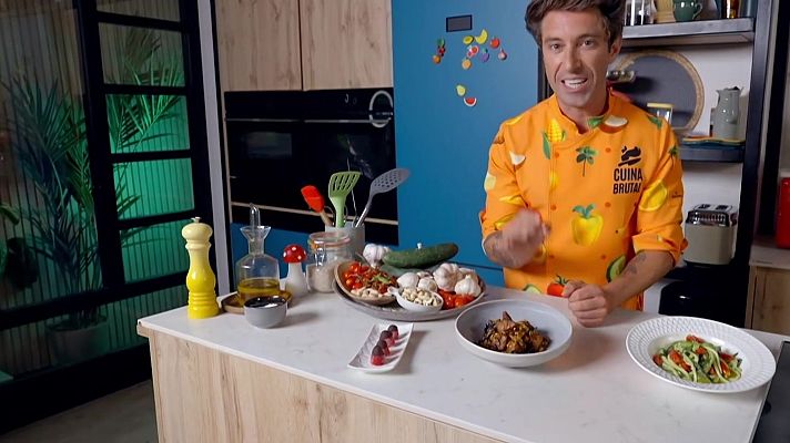 Cuina Brutal - Tallarines de cogombre, arròs de costella i gerds